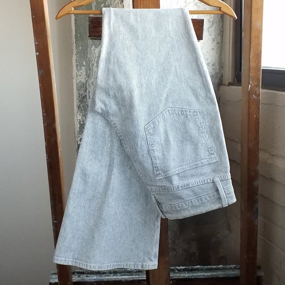 FRAME Le High Flare Solar Stripe Light Wash High Waist Jeans, NWT, Size 30 - Picture 2 of 5